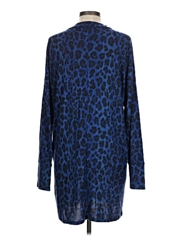 ABound Poncho (view 2)