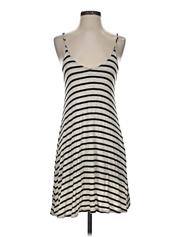 Dina Be Casual Dress (view 1)