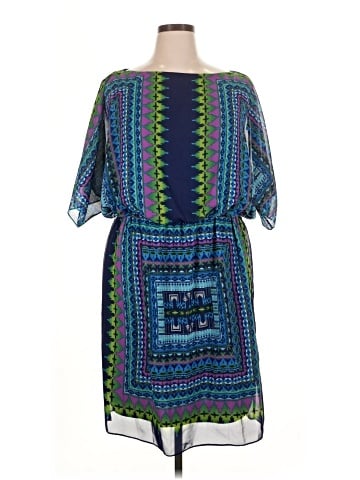 Luxology Casual Dress (view 1)