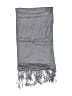 Charming Charlie 100% Viscose Gray Scarf One size - photo 2