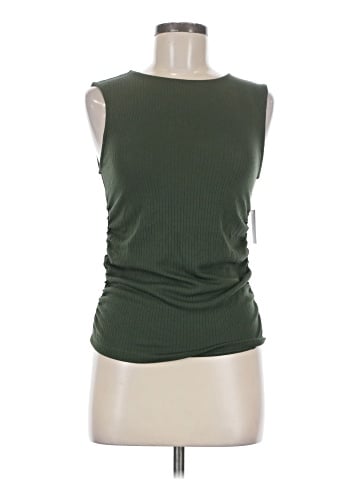 Old Navy Sleeveless T-Shirt (view 1)