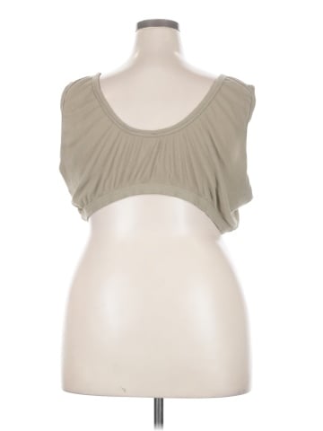 Only Sleeveless Top (view 2)