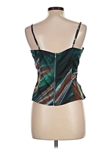 PrettyLittleThing Sleeveless Top (view 2)