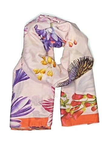 Echo Scarf (view 1)