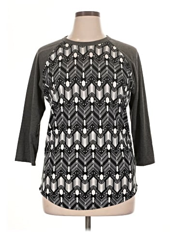 Lularoe 3/4 Sleeve T-Shirt (view 1)