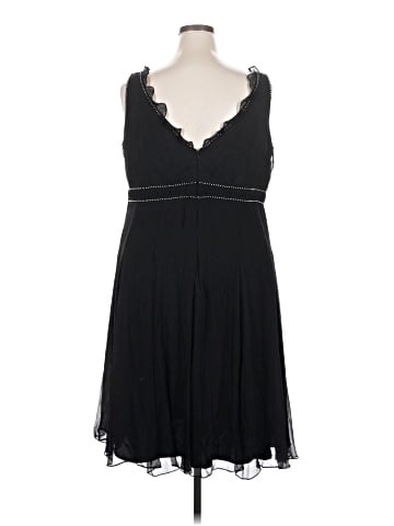 Carmen Marc Valvo Cocktail Dress (view 2)