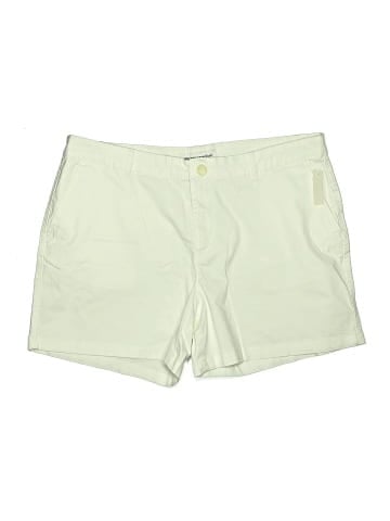 Amazon Essentials Khaki Shorts (view 1)
