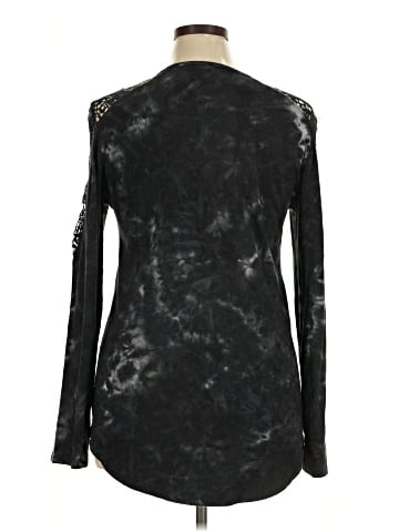 Earth Yoga Long Sleeve Top (view 2)