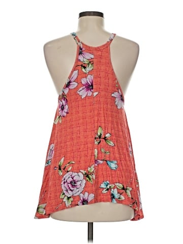 Brenda's Sleeveless Top (view 2)