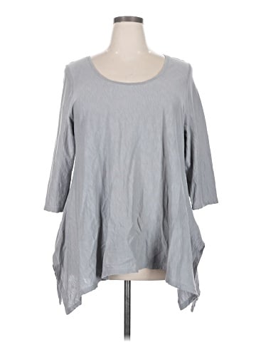 Mercer & Madison 3/4 Sleeve Top (view 1)