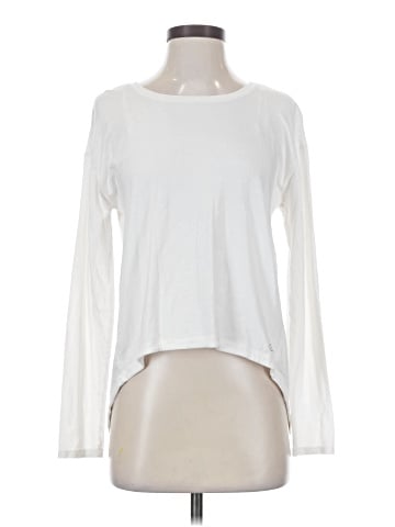 Calia by Carrie Underwood Long Sleeve T-Shirt (view 1)