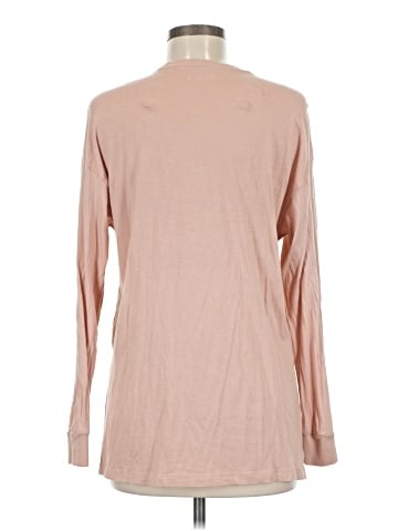 Abercrombie & Fitch Long Sleeve T-Shirt (view 2)