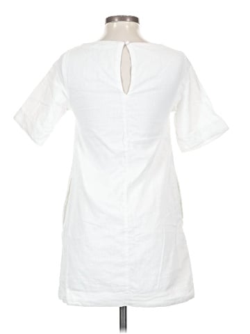 Abercrombie & Fitch Casual Dress (view 2)