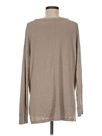 Abercrombie & Fitch Long Sleeve T-Shirt (view 2)