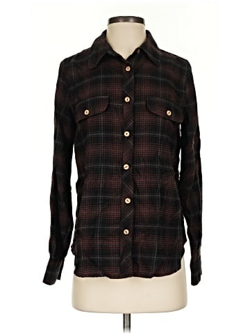 E&M Collection Long Sleeve Button-Down Shirt (view 1)