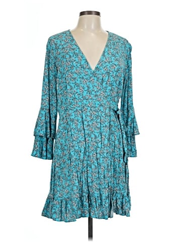 Scoop Casual Dress (view 1)