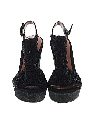 Elizabeth and James Wedges (view 2)