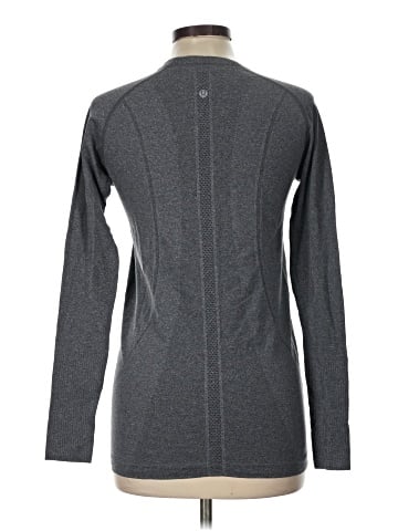 Lululemon Athletica Long Sleeve T-Shirt (view 2)