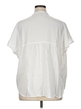 Crown & Ivy Short Sleeve T-Shirt (view 2)