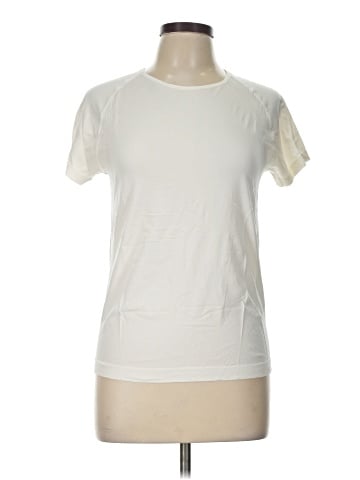 Uniqlo Active T-Shirt (view 1)
