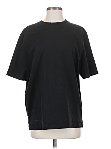 Lululemon Athletica Short Sleeve T-Shirt (view 1)