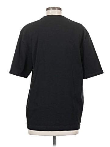 Lululemon Athletica Short Sleeve T-Shirt (view 2)