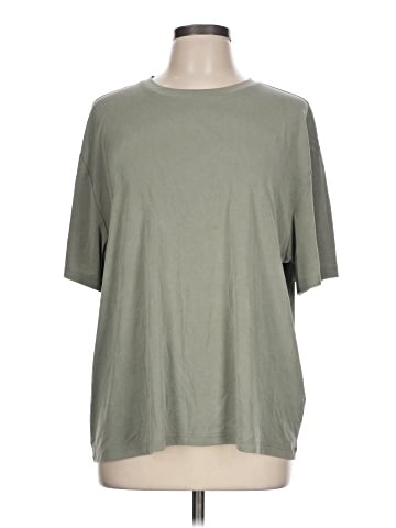 Abercrombie & Fitch Short Sleeve T-Shirt (view 1)