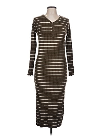 Tea n Rose Casual Dress (view 1)