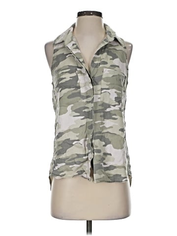 Cloth & Stone Sleeveless Button-Down Shirt (view 1)