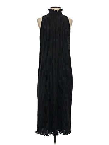 Alice + Olivia Casual Dress (view 1)