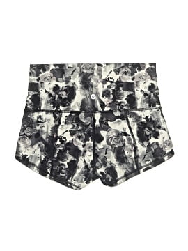 Lululemon Athletica Shorts (view 2)