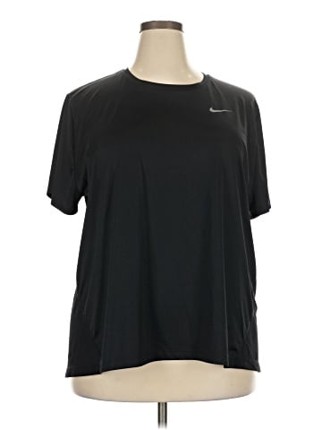 Nike Active T-Shirt (view 1)