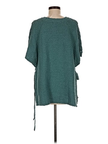 Easel Poncho (view 2)