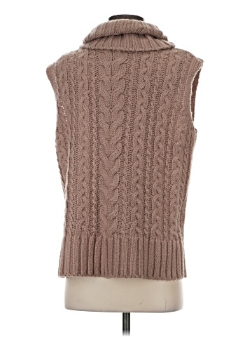 525 America Sweater Vest (view 2)