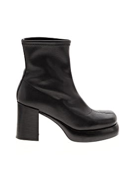 Intentionally Ankle Boots