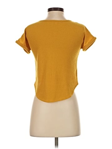 Crown of Heart's Short Sleeve Top (view 2)