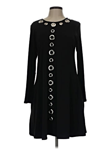 Evovorro Casual Dress (view 1)