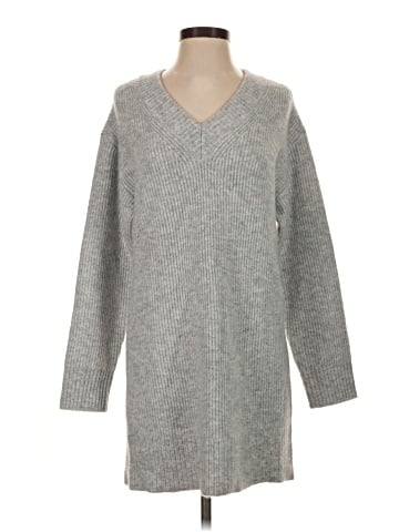 Dynamite Pullover Sweater (view 1)