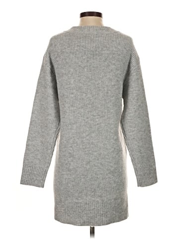 Dynamite Pullover Sweater (view 2)