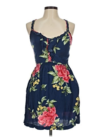 Abercrombie & Fitch Cocktail Dress (view 1)