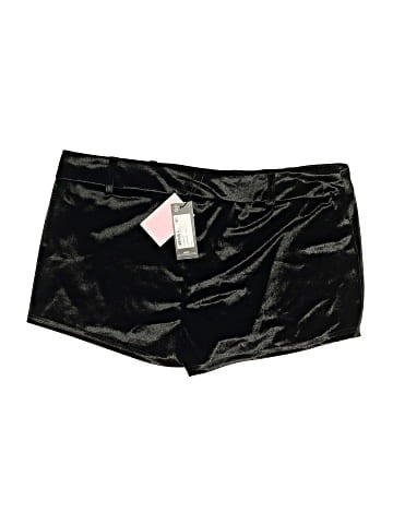 PrettyLittleThing Shorts (view 2)
