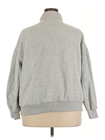 Trendy Queen Sweatshirt (view 2)