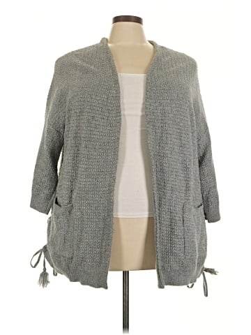Preswick & Moore Cardigan (view 1)