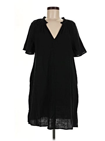 Old Navy Casual Dress (view 1)