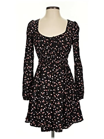 Oak & Trellis Casual Dress (view 1)