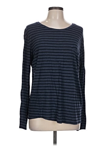Vince. Long Sleeve T-Shirt (view 1)