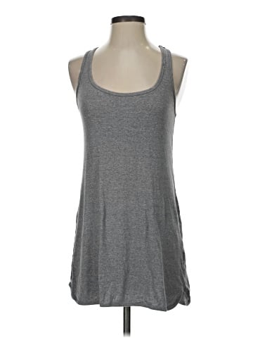 Gap Body Outlet Active Tank (view 1)