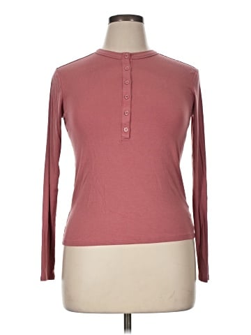 Universal Thread Long Sleeve Henley (view 1)