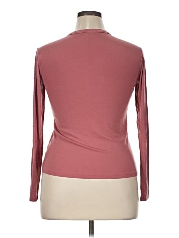 Universal Thread Long Sleeve Henley (view 2)