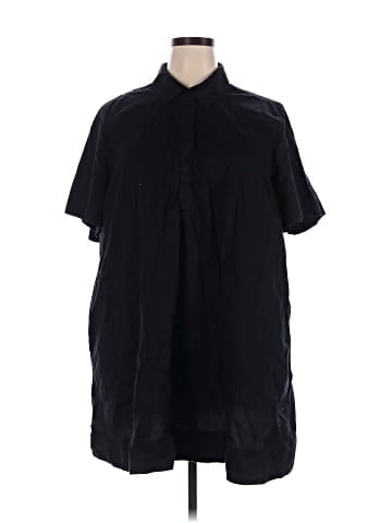 Old Navy Short Sleeve Blouse (view 1)